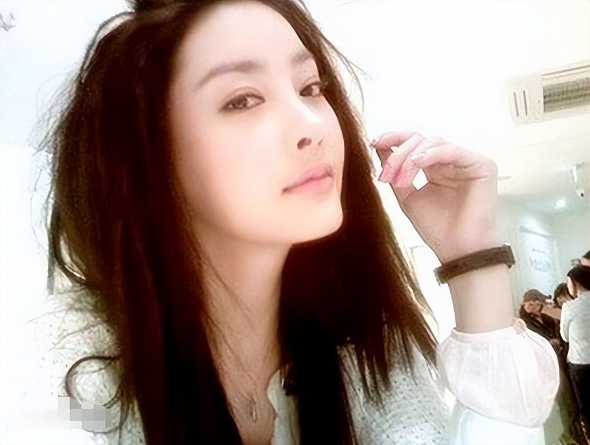 林允儿最近在韩国又发生什么了,林允儿事件韩国舆论