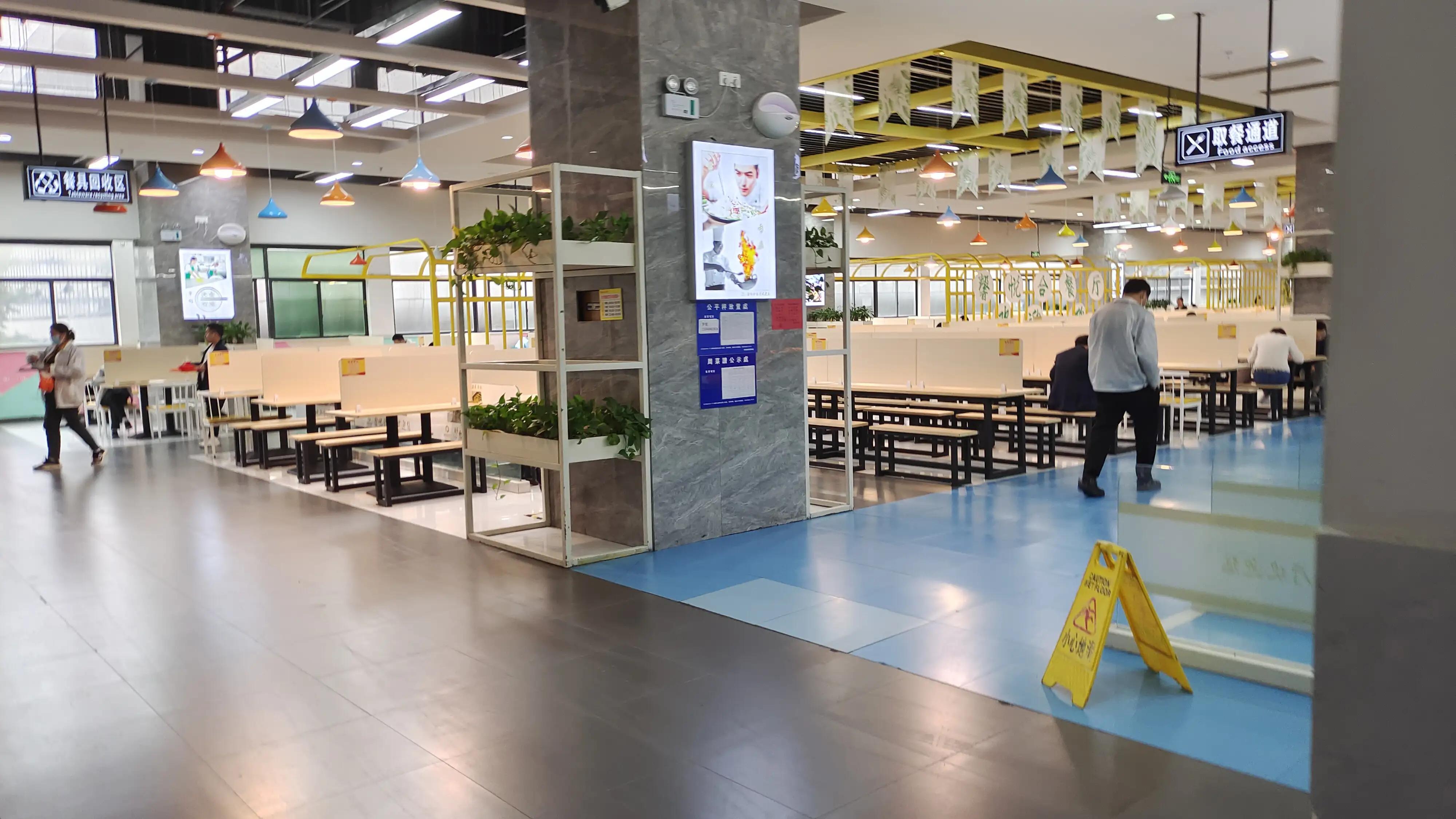 郑州富士康的创新创业历程,富士康造车发展历程