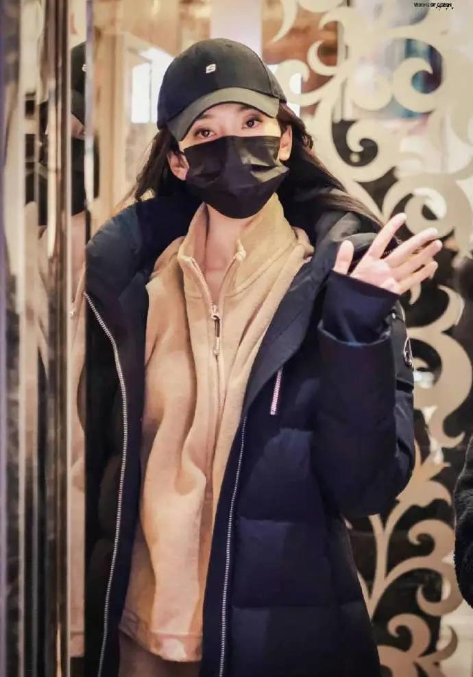 羽绒服排名前十名加拿大鹅羽绒服,加拿大鹅高颜值羽绒服推荐