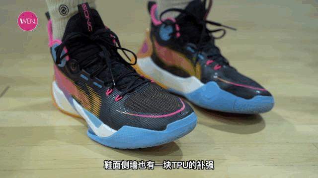音速10球鞋上脚测评,音速10樱花粉篮球鞋测评