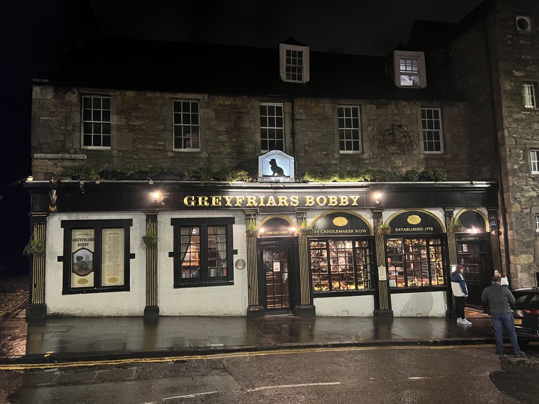 95后团子在英国：考研两战上岸，出国当教师志愿者，遭流浪汉打劫