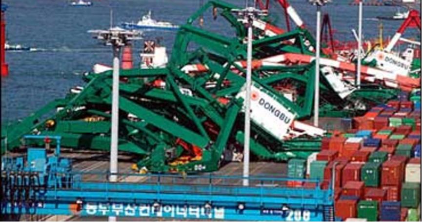 航海的船能抗住多大台风,航海遇到大台风沉船