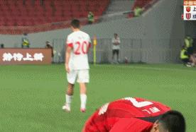 中超足球神奇名场面,中超经典搞笑场面裁判