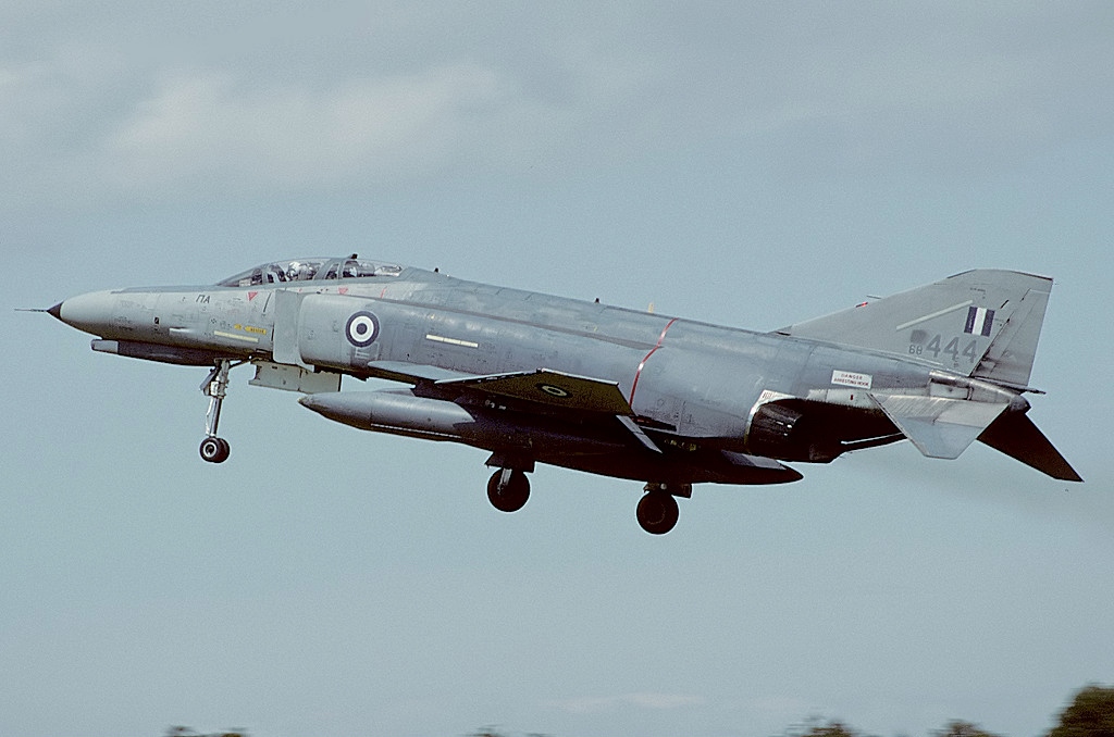 印度两飞机空中相撞,印度战机坠毁事故