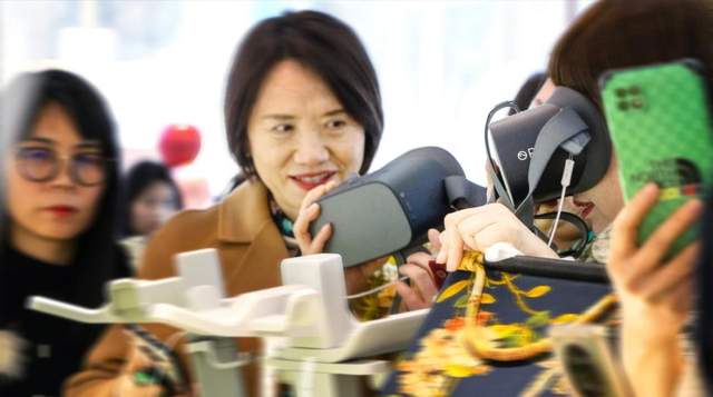 “焕新启航共创无限”无限极郑州体验中心开业