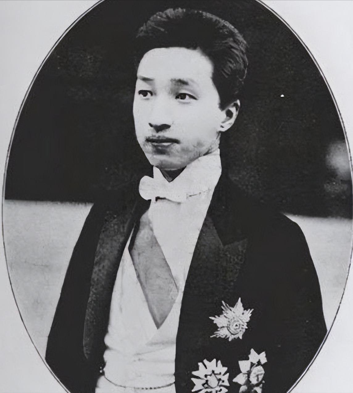 民国第一败家子张汉卿,民国第一败家子死在家门口