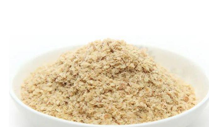 农村小伙靠200赚到2个亿,农村80后小伙回乡创业年入三十万