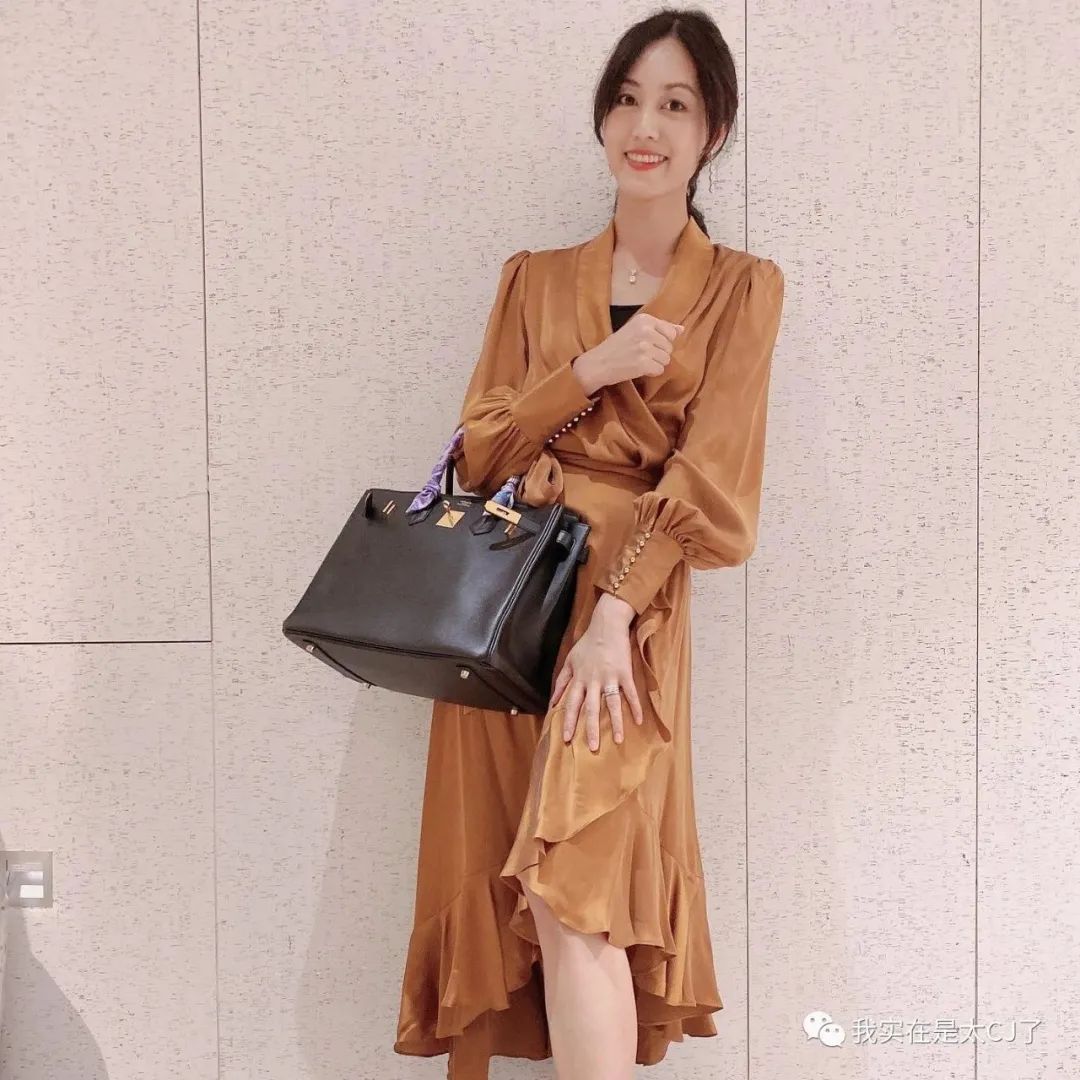 真富婆与假富婆的差异,真富婆vs假富婆