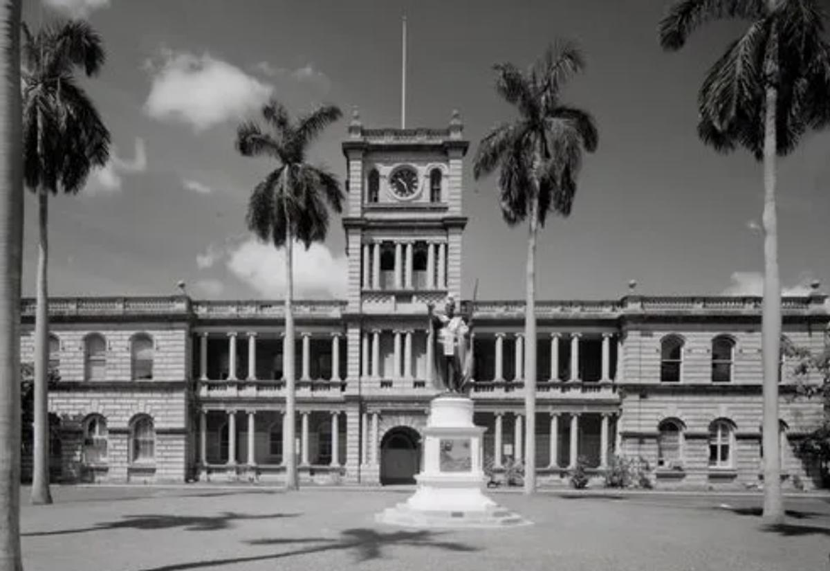 道德、法律与*会：社**十九世纪旧金山的治安困境与挑战