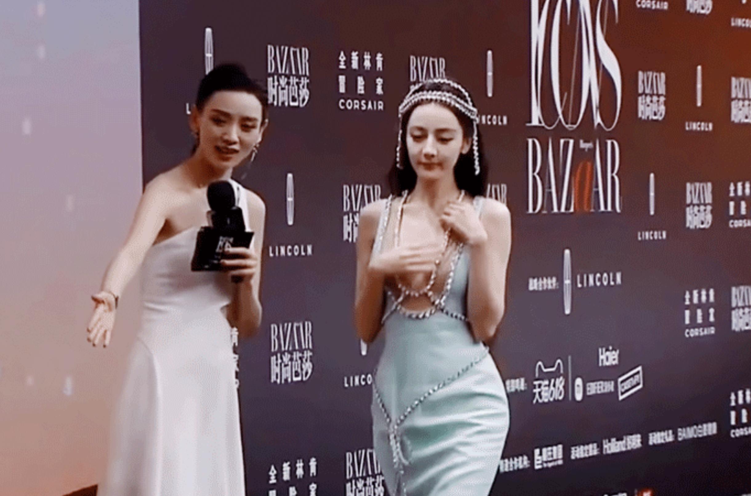 金星直播吐槽明星穿深v,金星吐槽明星走红毯捂胸