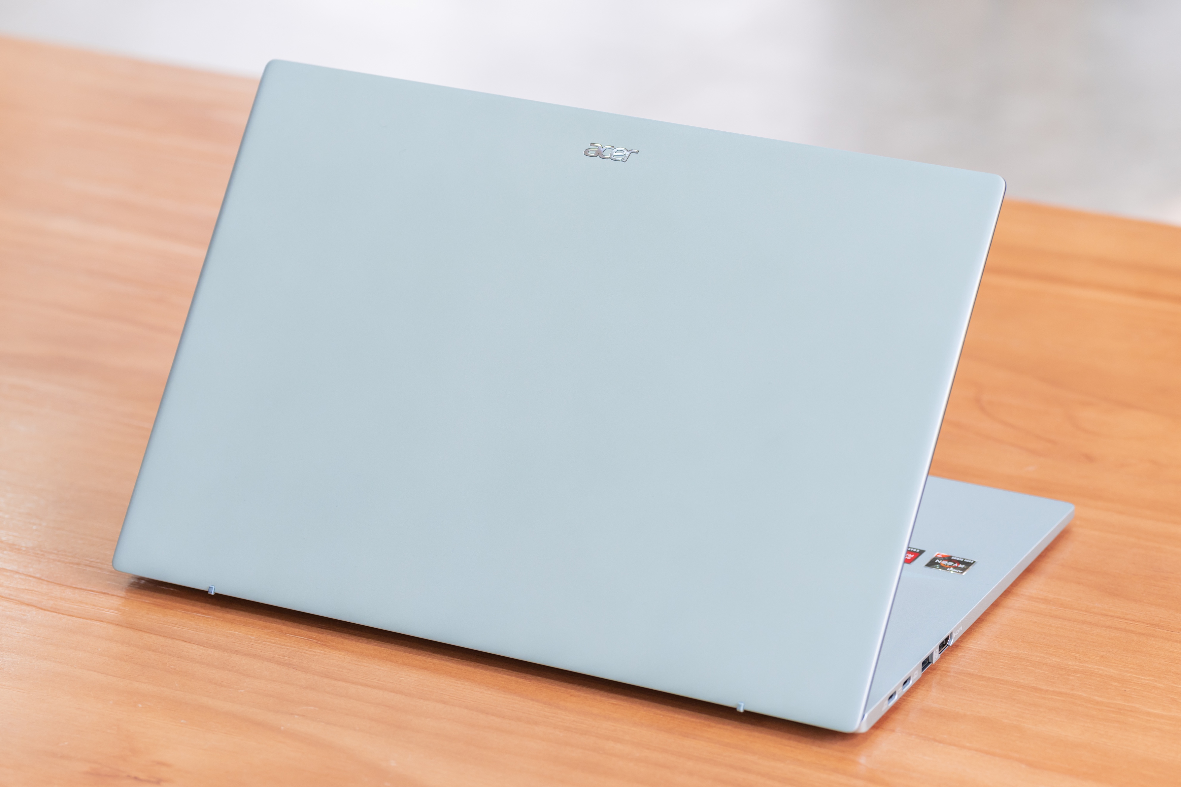 宏碁传奇轻薄本锐龙5测评,宏碁新锐龙r7笔记本评测