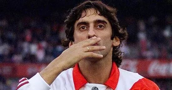 乌拉圭和哪个国家打仗,乌拉圭是高收入国家吗