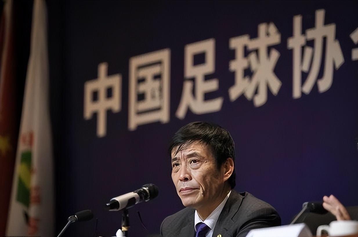 亚洲人的世界杯，从让中国球迷人羡慕嫉妒恨的日本队说起