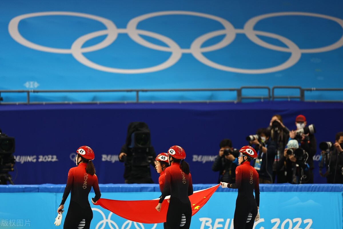 黄大宪承认犯规韩国怎么评价,黄大宪2022冬奥会500米冰刀武大靖