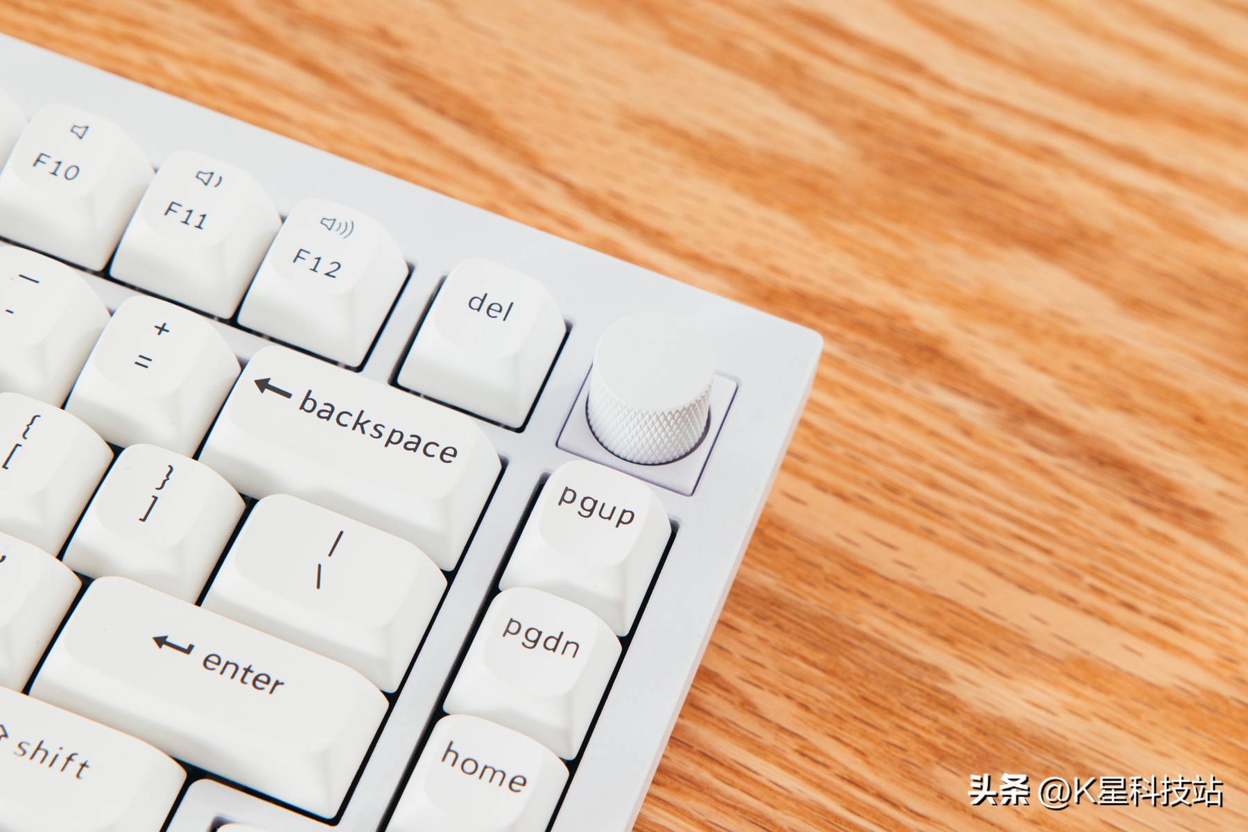 鍗庣strixz270e涓绘澘閰嶄粈涔坈pu鍚堢悊,鍗庣鏃楄埌670e涓绘澘璇勬祴