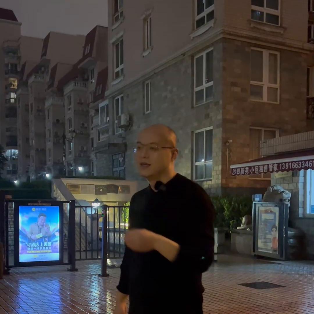 momo的忠实粉丝上海阿姐大容量包包爱好者塑料袋随...