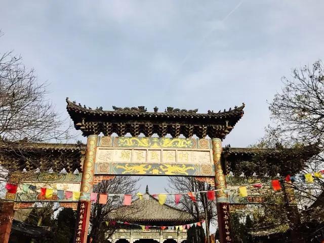 到青岛旅游攻略必去景点八大关,青岛旅游与非遗结合