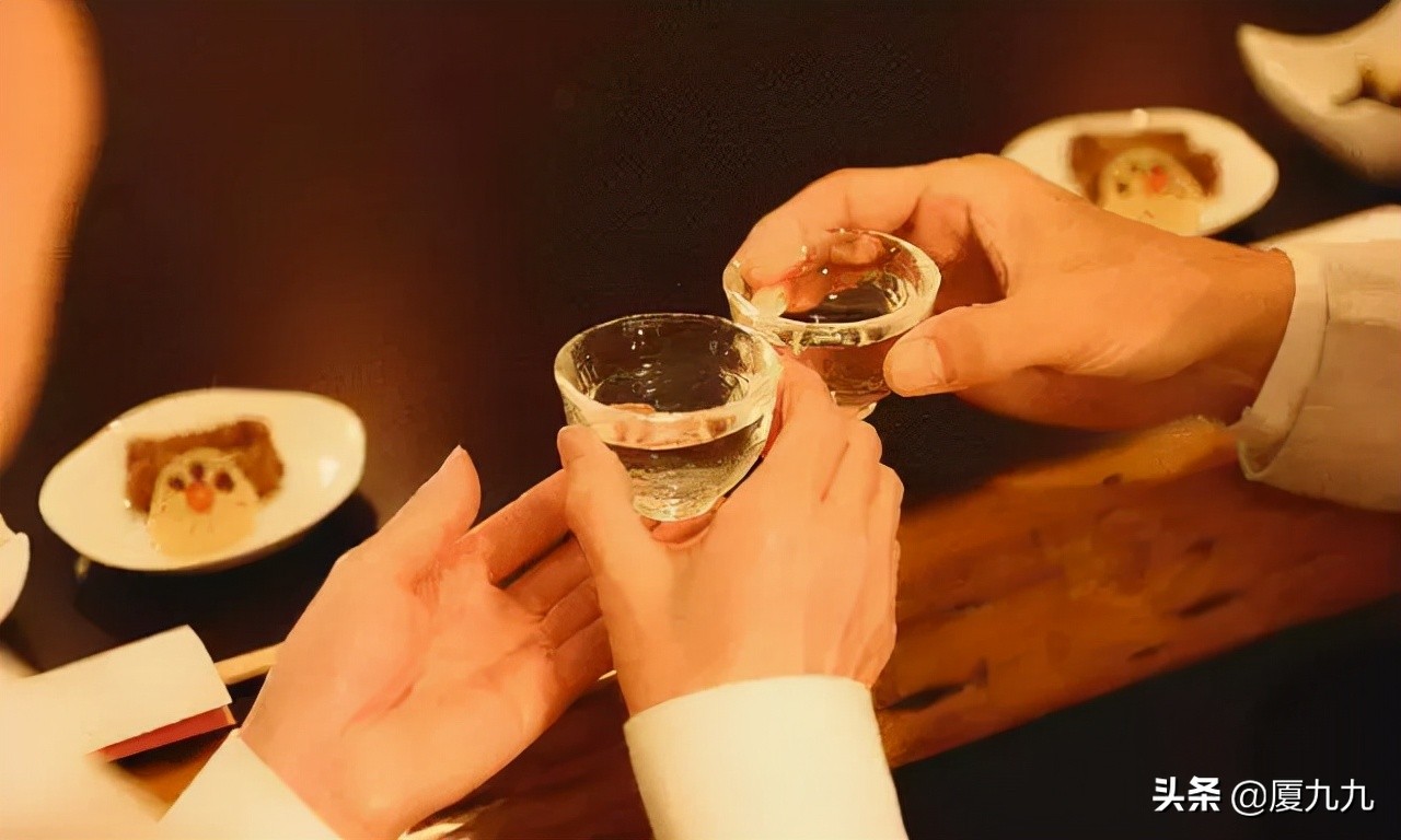 饭局上幽默的敬酒词,饭局敬酒词高情商幽默粤语