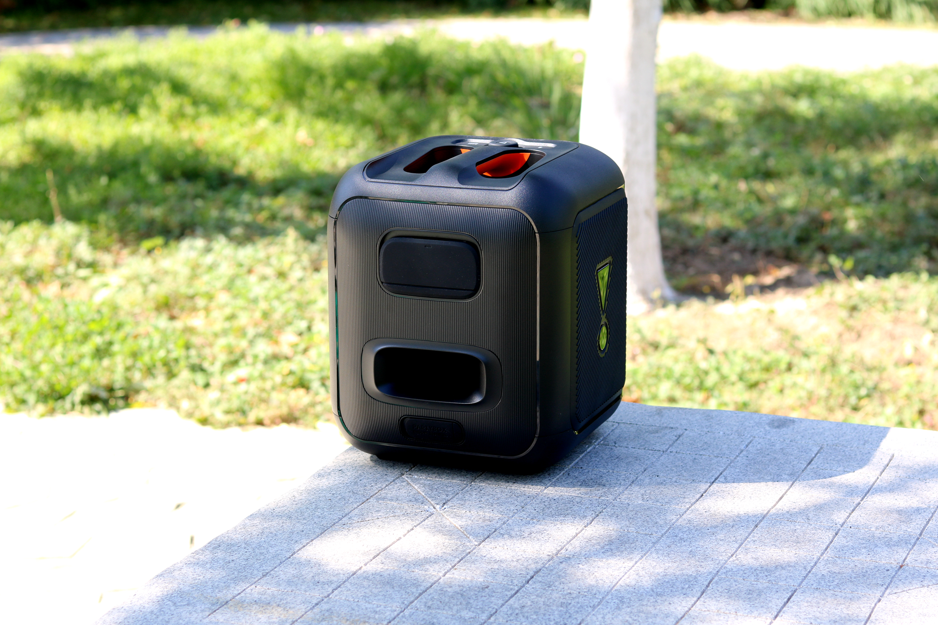 JBLpartybox音响户外实测,JBLPARTYBOX户外音响