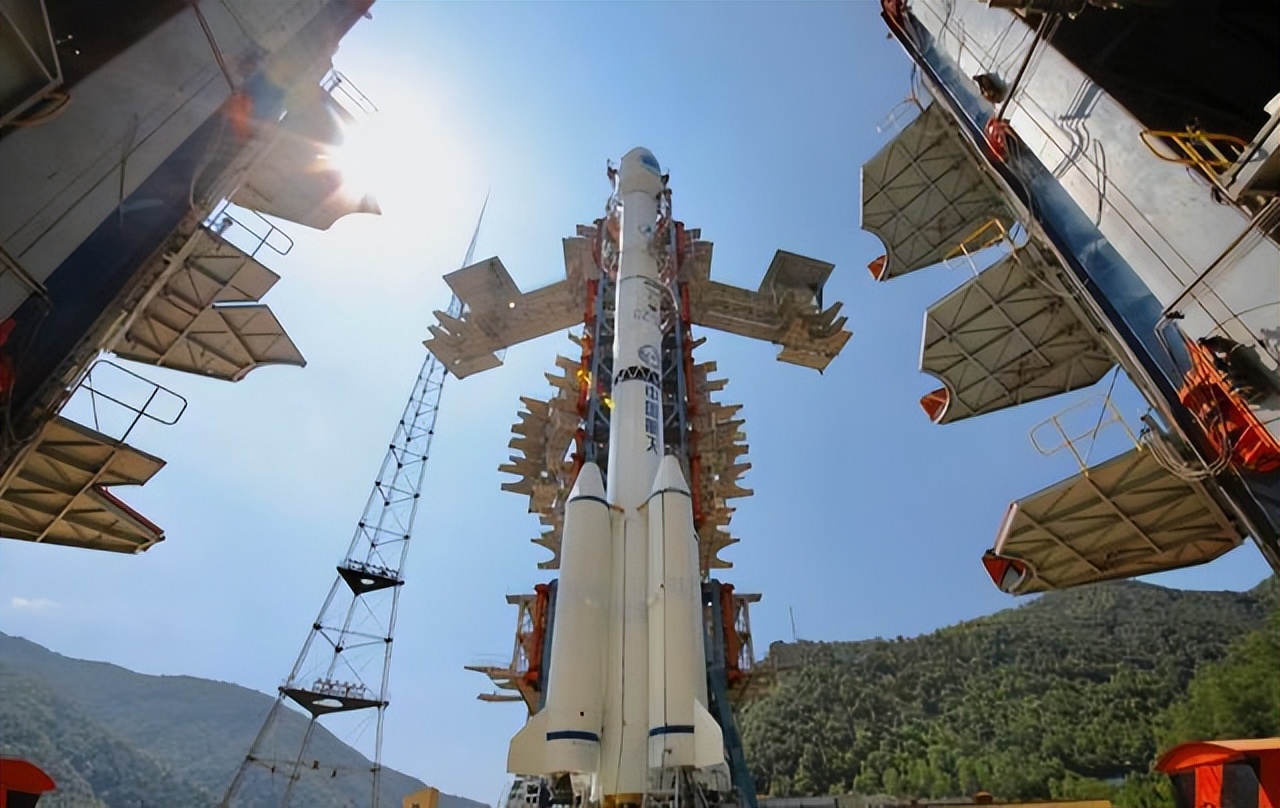 北斗系统可以抗衡gps吗,北斗系统能否超越gps