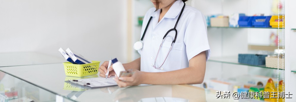 有关“新冠必备居家用药”，要来说一说。抗疫不躺平，做什么准备