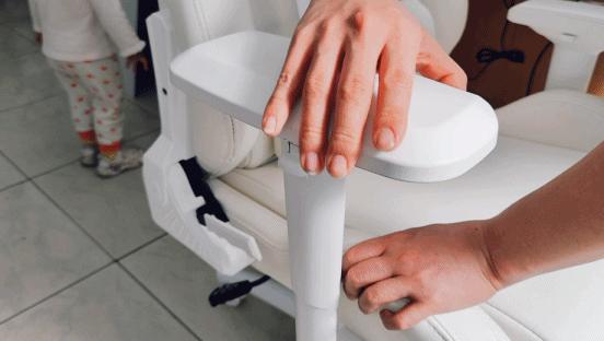 疫情期间居家找事做,耗资2W+打造纯白系居家办公桌面