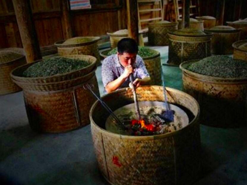 绿茶和红茶过了保质期还能喝吗,红茶绿茶保质期