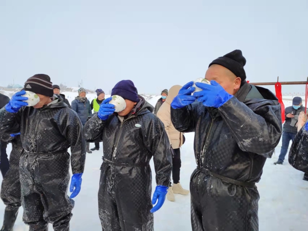 查干湖冬捕头鱼拍出2999999元,头鱼优惠团购