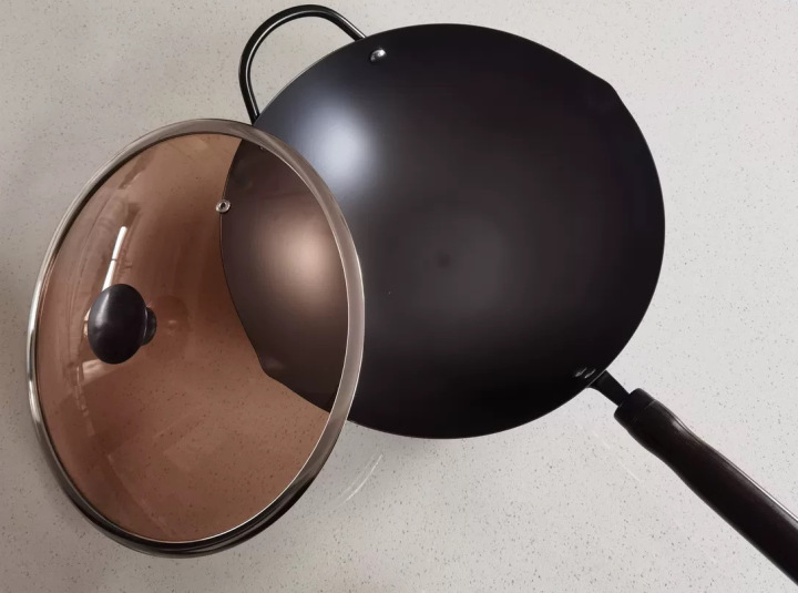 铁锅挑选与开锅,铁锅怎么选购视频