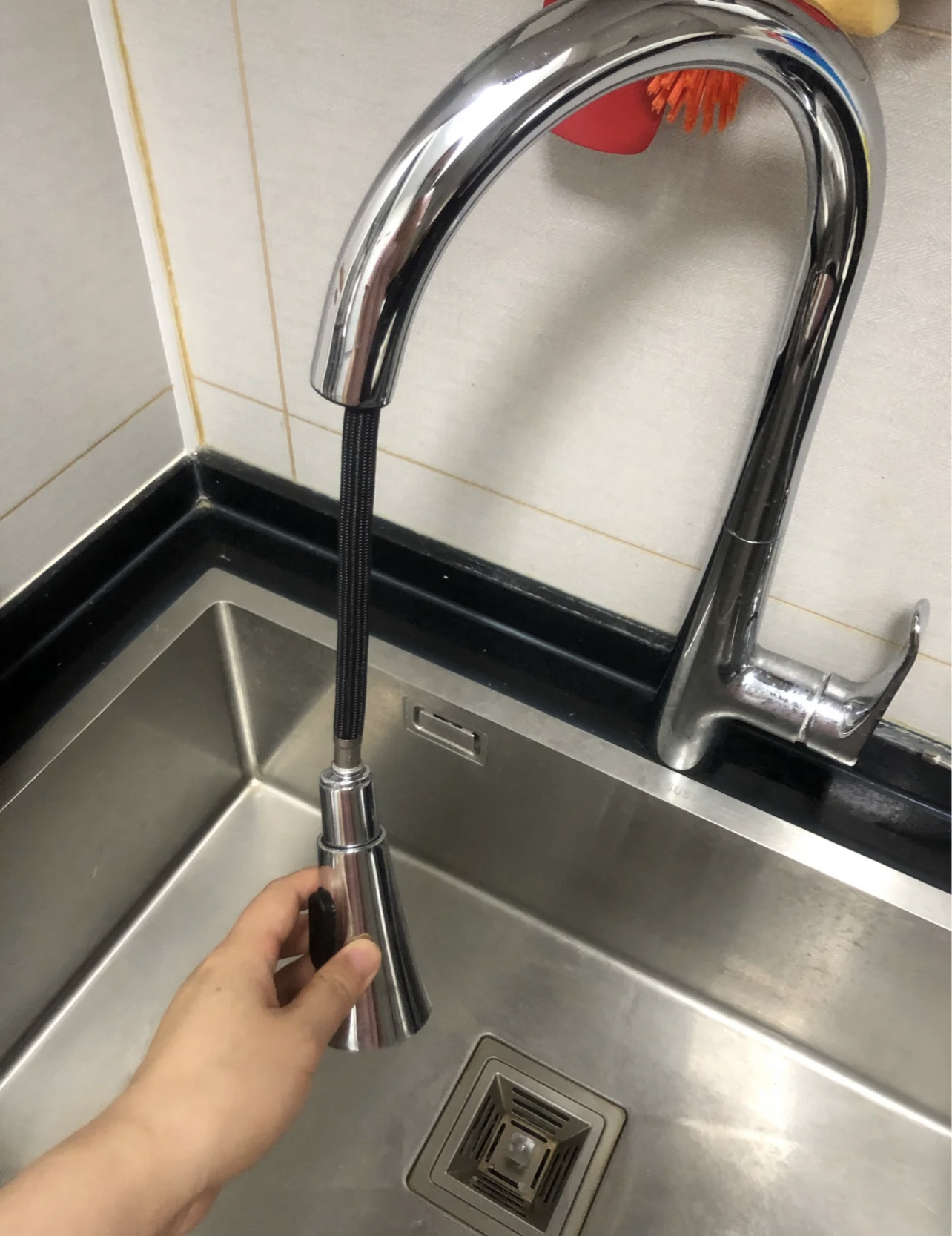 买水龙头是冷热的好还是恒温的好,买水龙头目前怎么买不上当