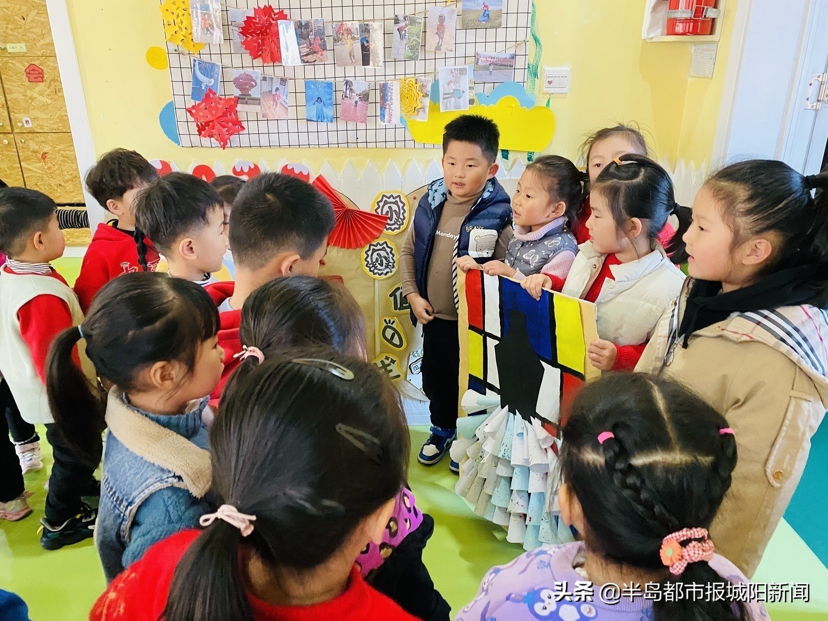 新星幼儿园迎接元旦活动,幼儿园各班级元旦庆祝活动新闻