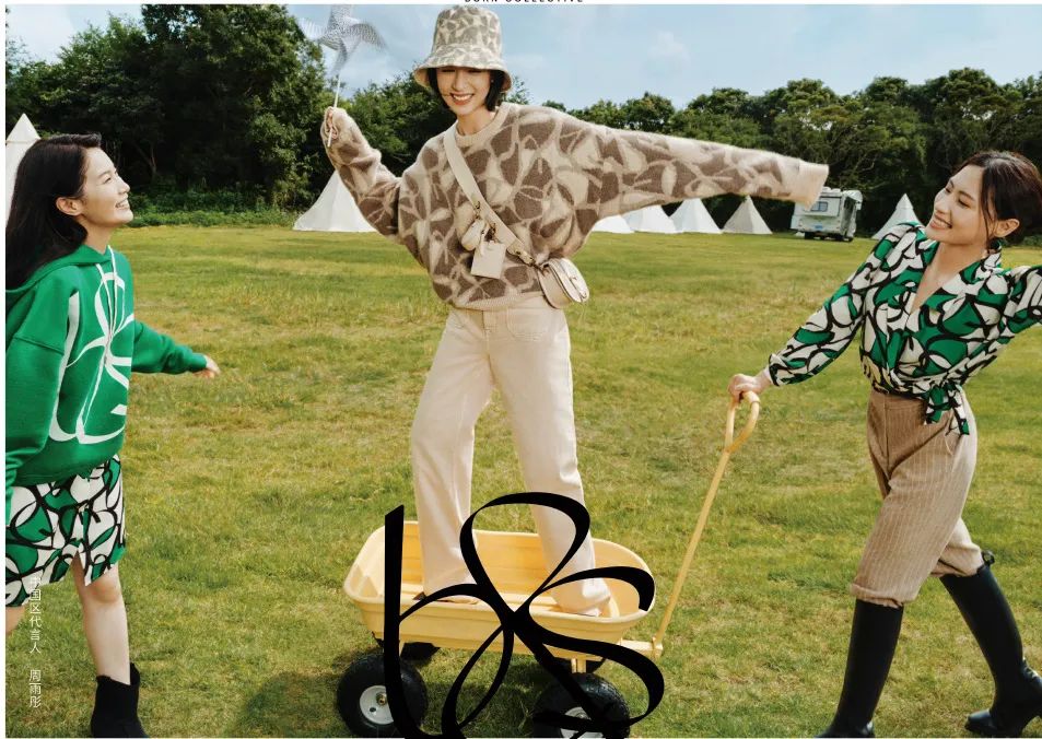 加绒卫衣单穿搭配长裙的穿法,有帽卫衣搭配无帽卫衣穿法