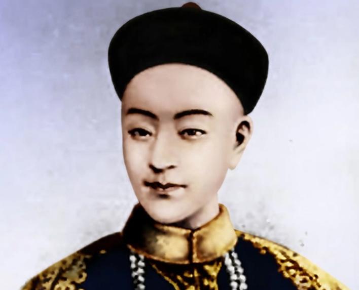 慈禧太后出逃日本照片,慈禧出逃故宫照片