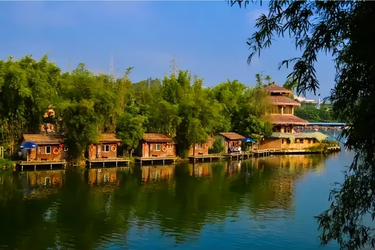 广州出发2-3天短途旅游海边,自驾游深圳大梅沙攻略路线图最新