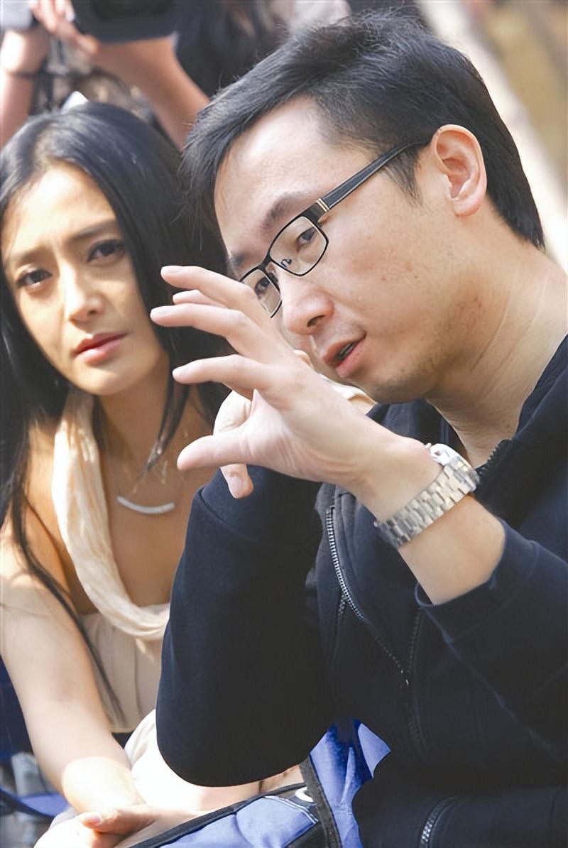 央视女主持人胡蝶有整容吗,主播胡蝶几岁嫁陆川