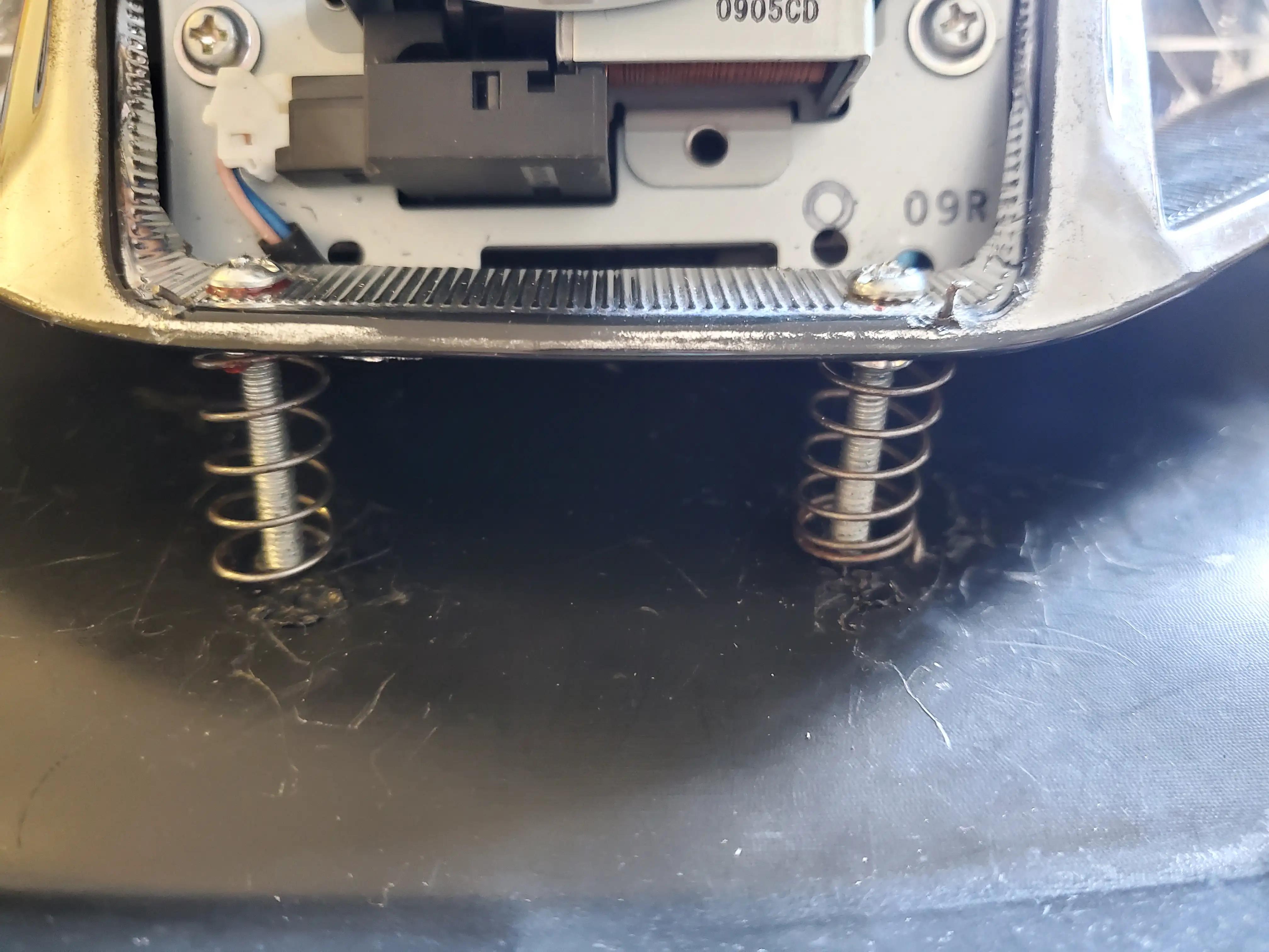 台铃x3eb更换小糸led透镜拆车大灯（具体步骤）