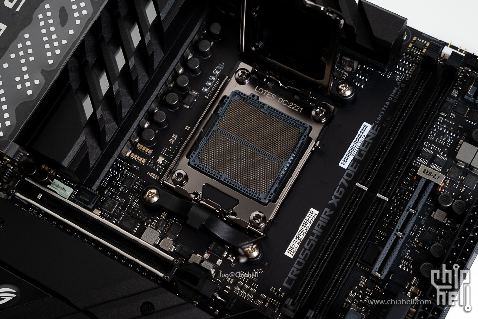 华硕tufgaminggt502弹药库白色,华硕gt502机箱黑橙搭配