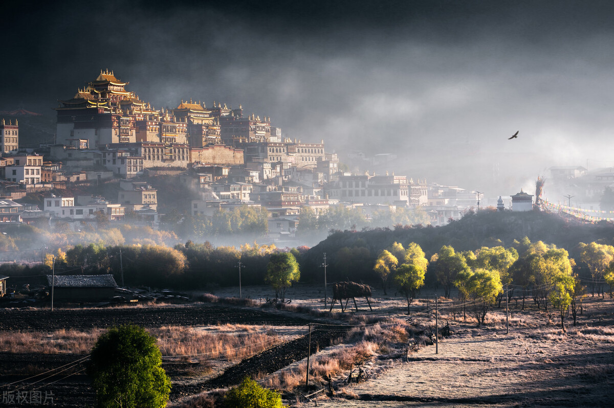 推荐六条绝美的自驾路线,一条绝美的自驾路线推荐