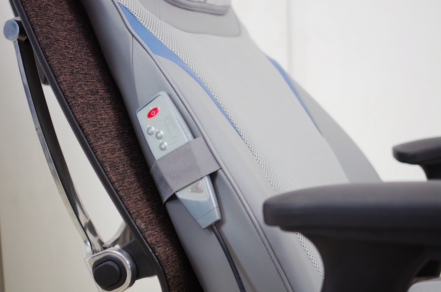 奥佳华1106按摩靠垫评测,坐久了腰酸缓解