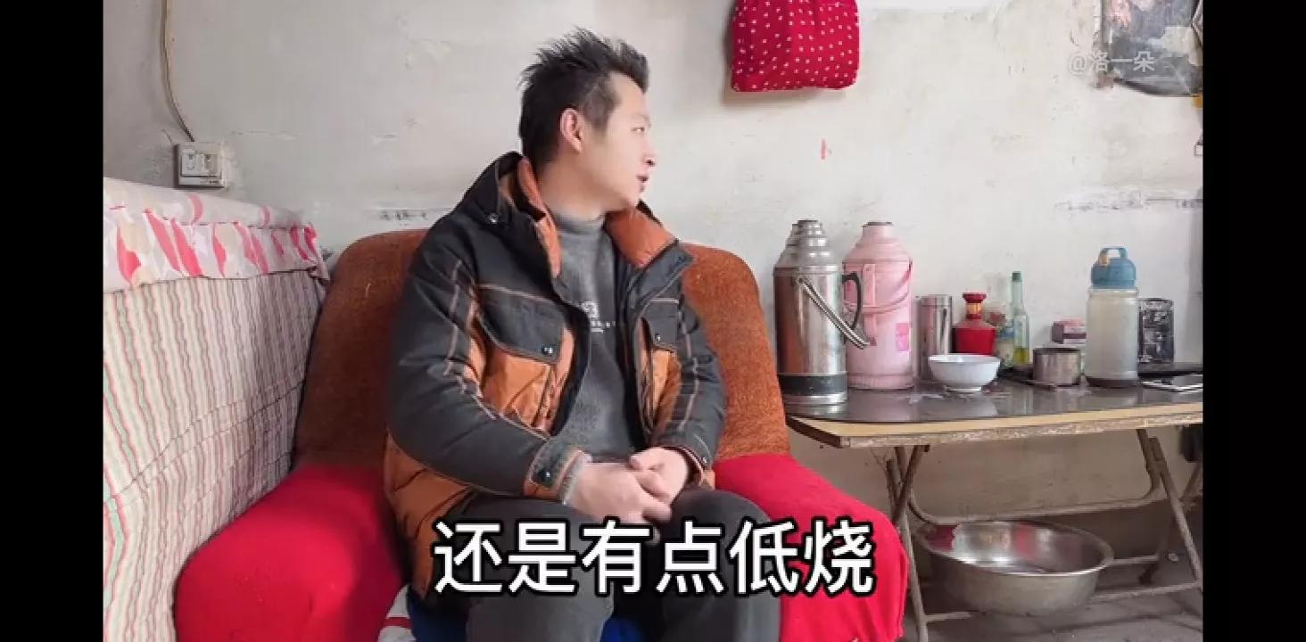 朵爸非常会办事，亲买水果让子奇代转，子奇感激有脸面。