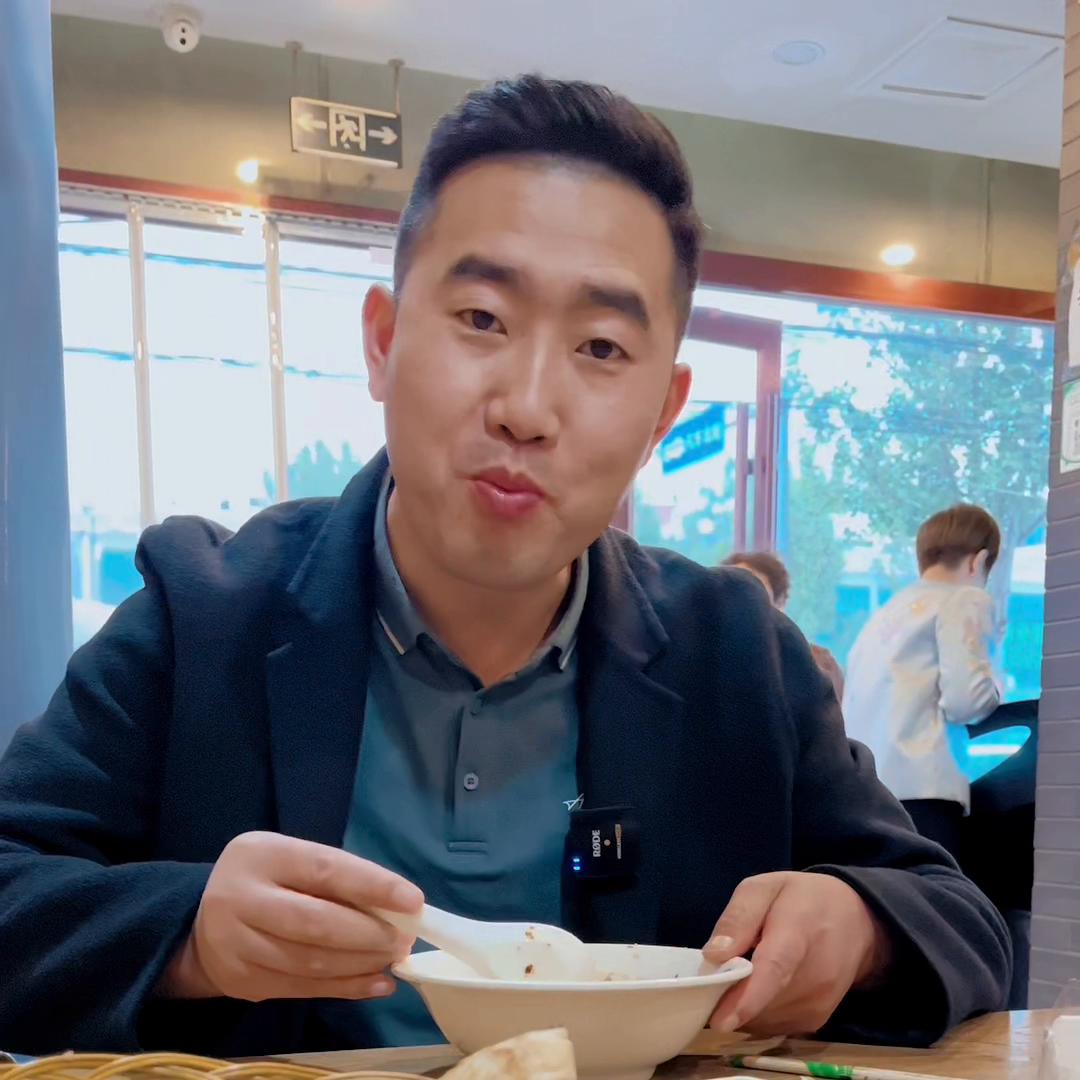 卖二手车不给联系方式,卖车电话服务热线