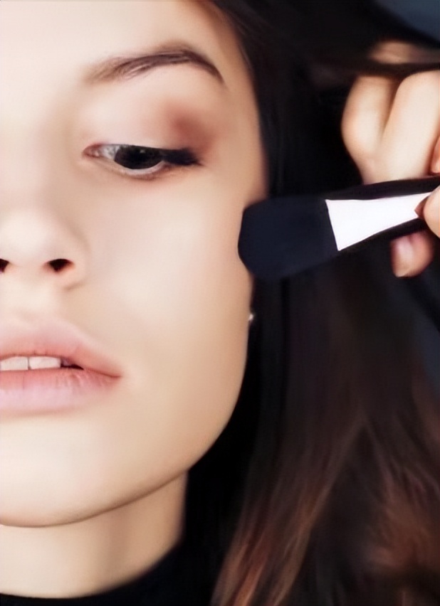 除了手机、钥匙外，我包里还会带上这6样东西，不占地方还很实用