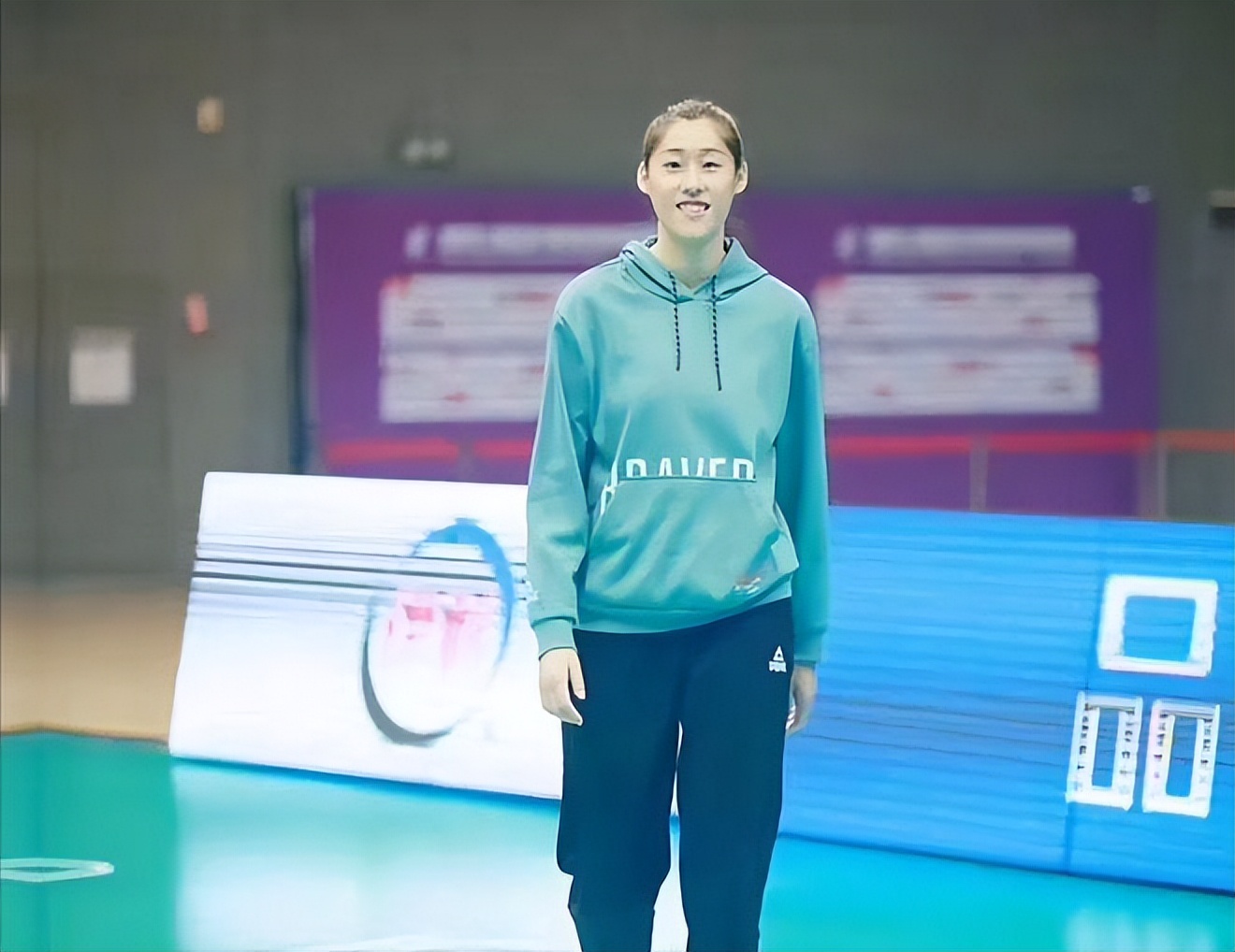 中国女排二队可以换掉了吗,女排国家队人员调整