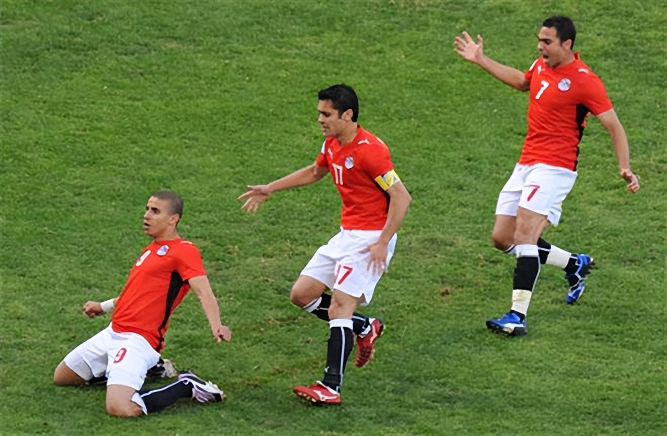 所谓的埃及齐达内，数次追随克洛普堪称渣叔嫡系，还抢过卡卡风头