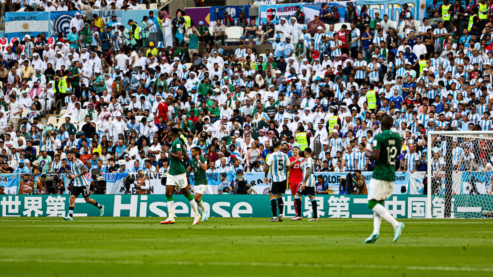 沙特击败阿根廷队,沙特队2-1击败阿根廷队