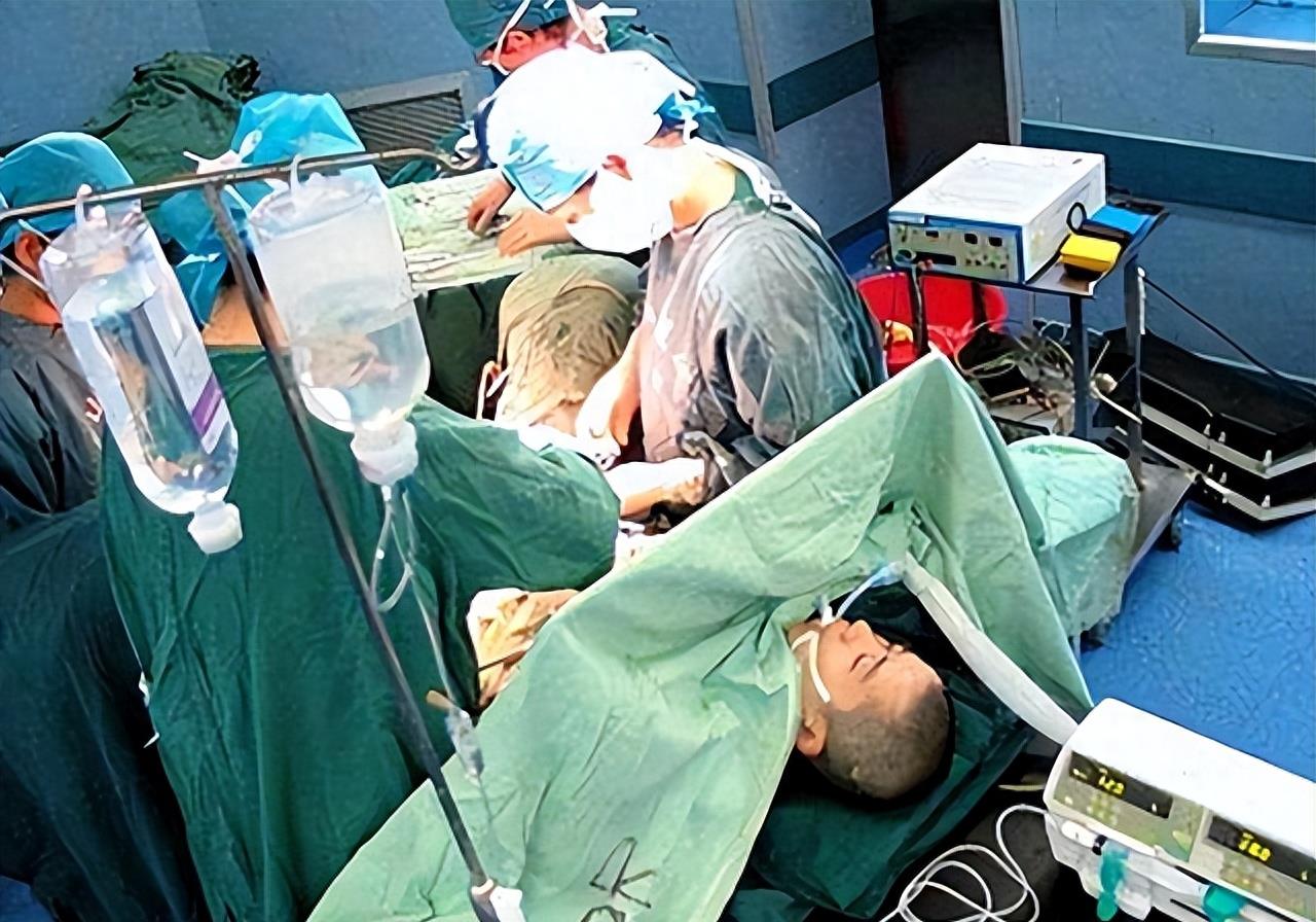 宁夏女孩耿子,做女变男手术的宁夏人耿兰俊图片