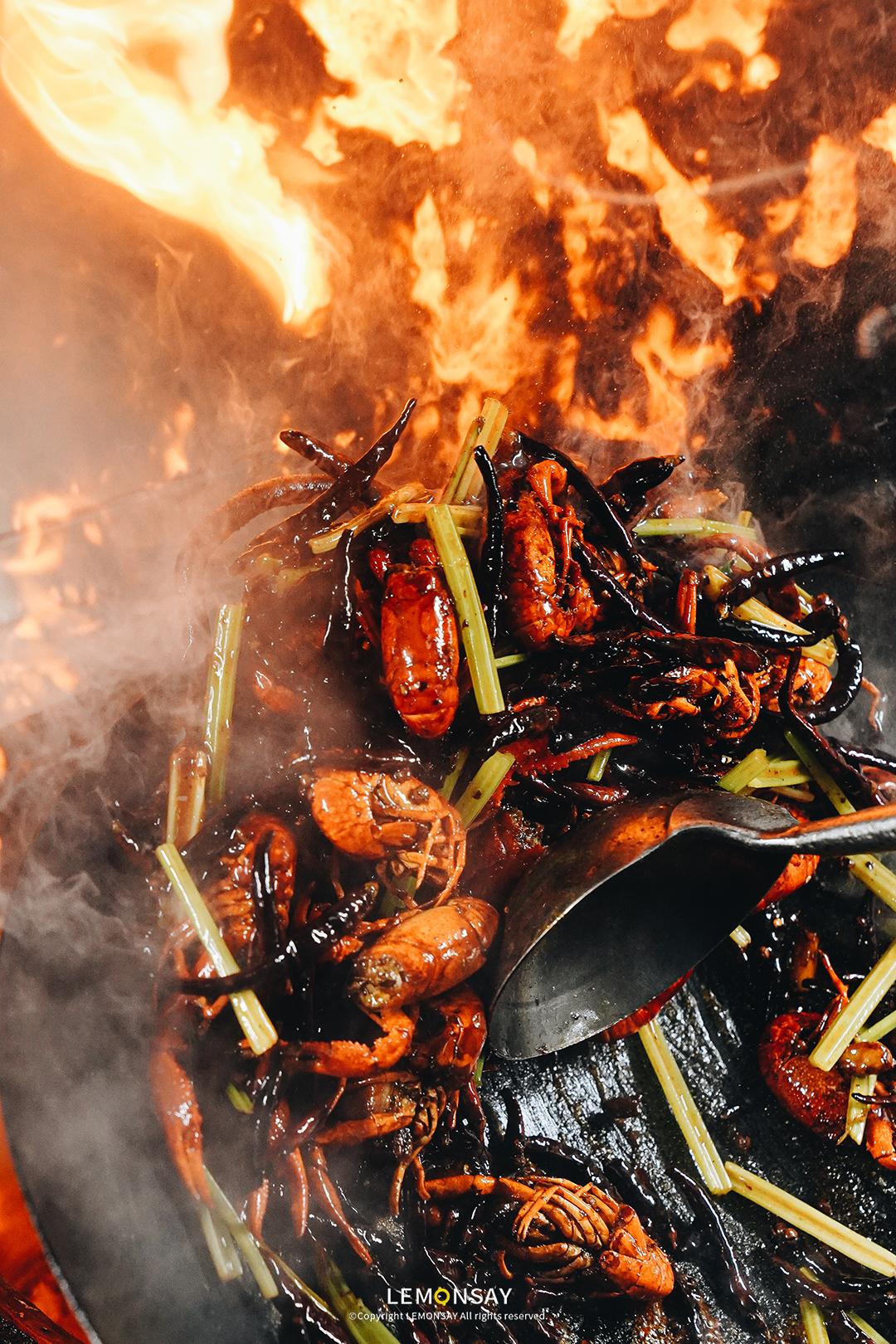 “完了，这店又要被抢破头了！”