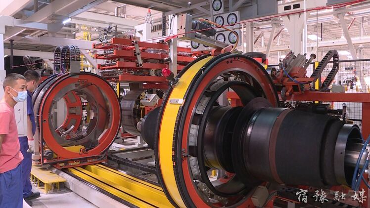 假期不打烊开足马力保供需,假日不放假