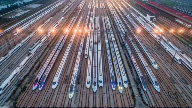 动车和高铁的一等座与二等座区别,复兴号和和谐号的区别高铁和动车