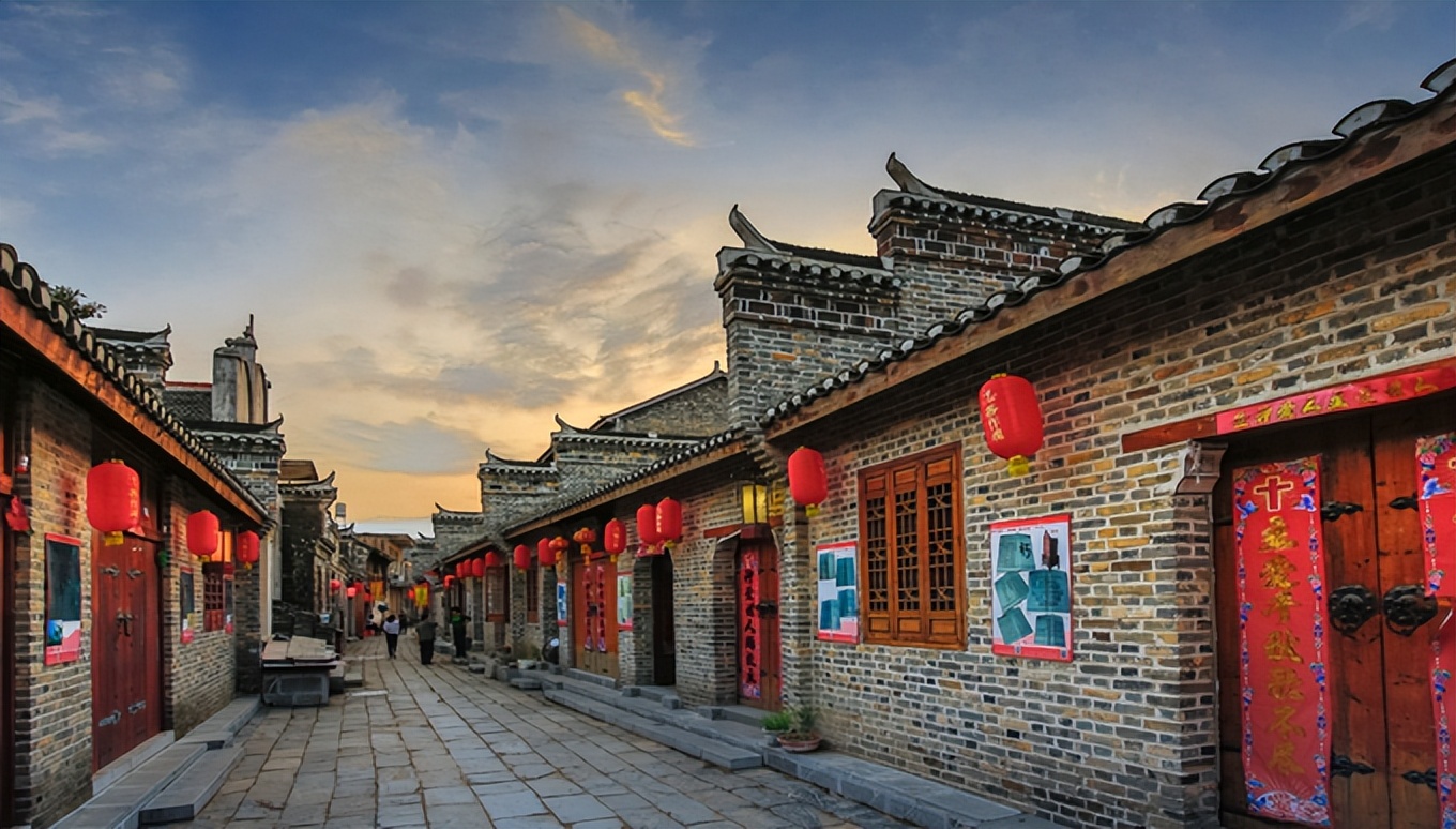 合肥大理旅游线路,合肥15天自驾游路线推荐表